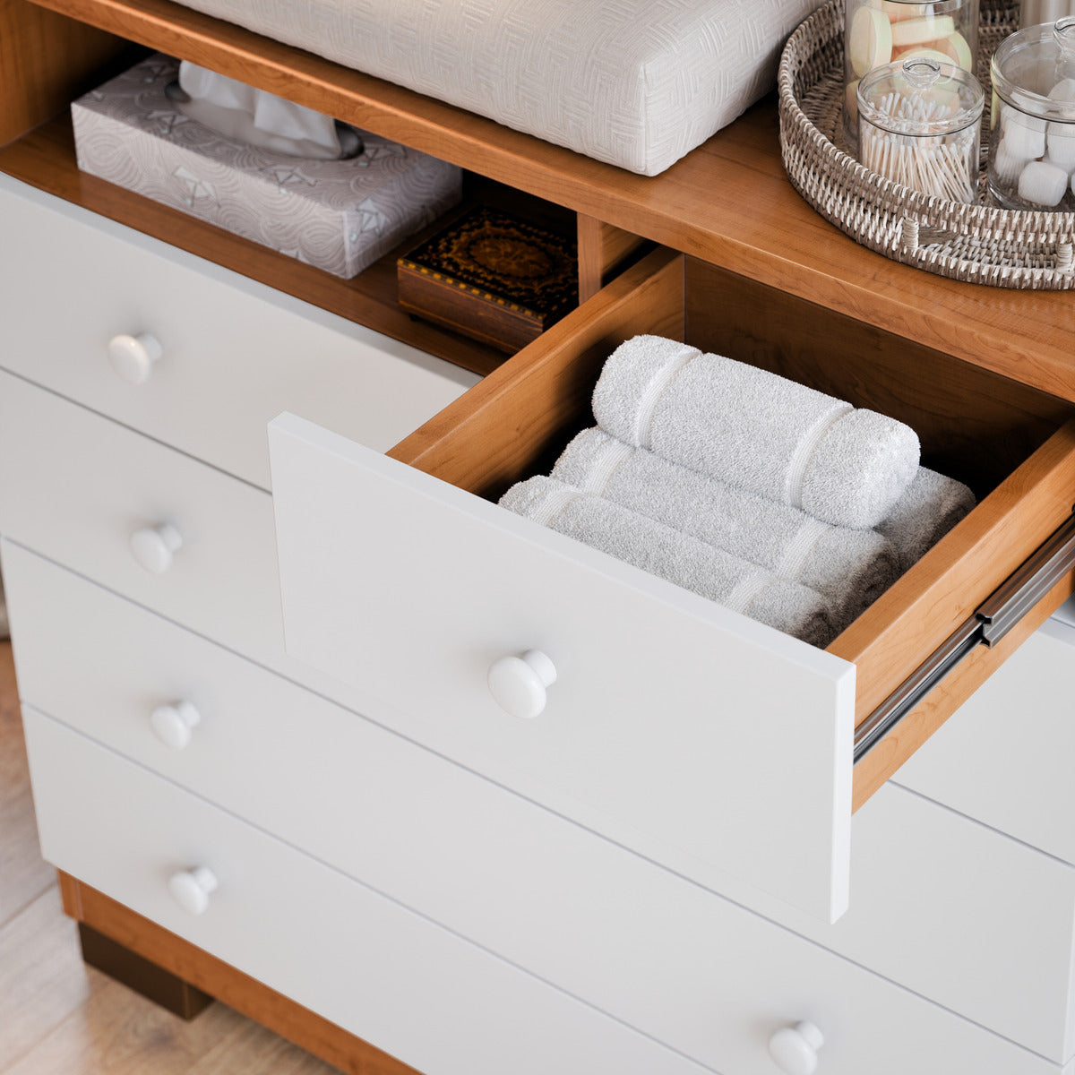 Cômoda Infantil Amora 5 Gavetas com Trocador Maxi do Brasil Branca MDF